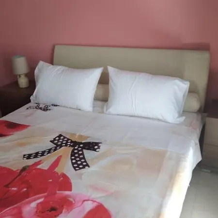 Debby's Apartmán Kavala